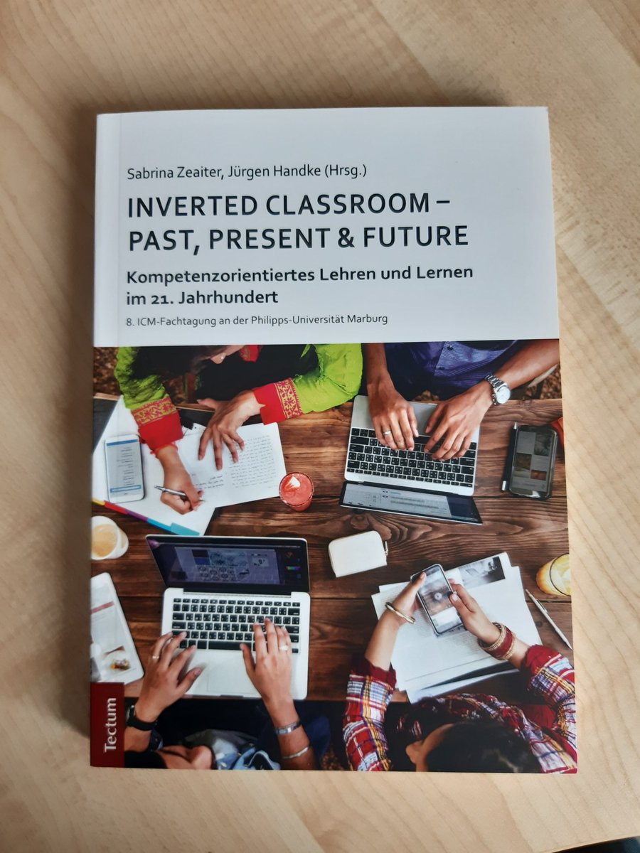 MMagdowski's tweet photo. Gerade den Tagungsband der #ICM2019 #InvertedClassroom Past, Present and Future "Kompetenzorientiertes Lehren und Lernen im 21. Jahrhundert" erhalten, u.a. mit tollen Beiträgen von @juergen_handke &amp; @cfreisleben.
Vielen Dank dafür!
Kann leider nicht bei der #ICMBeyond dabei sein. https://t.co/UwWV5i8ATo