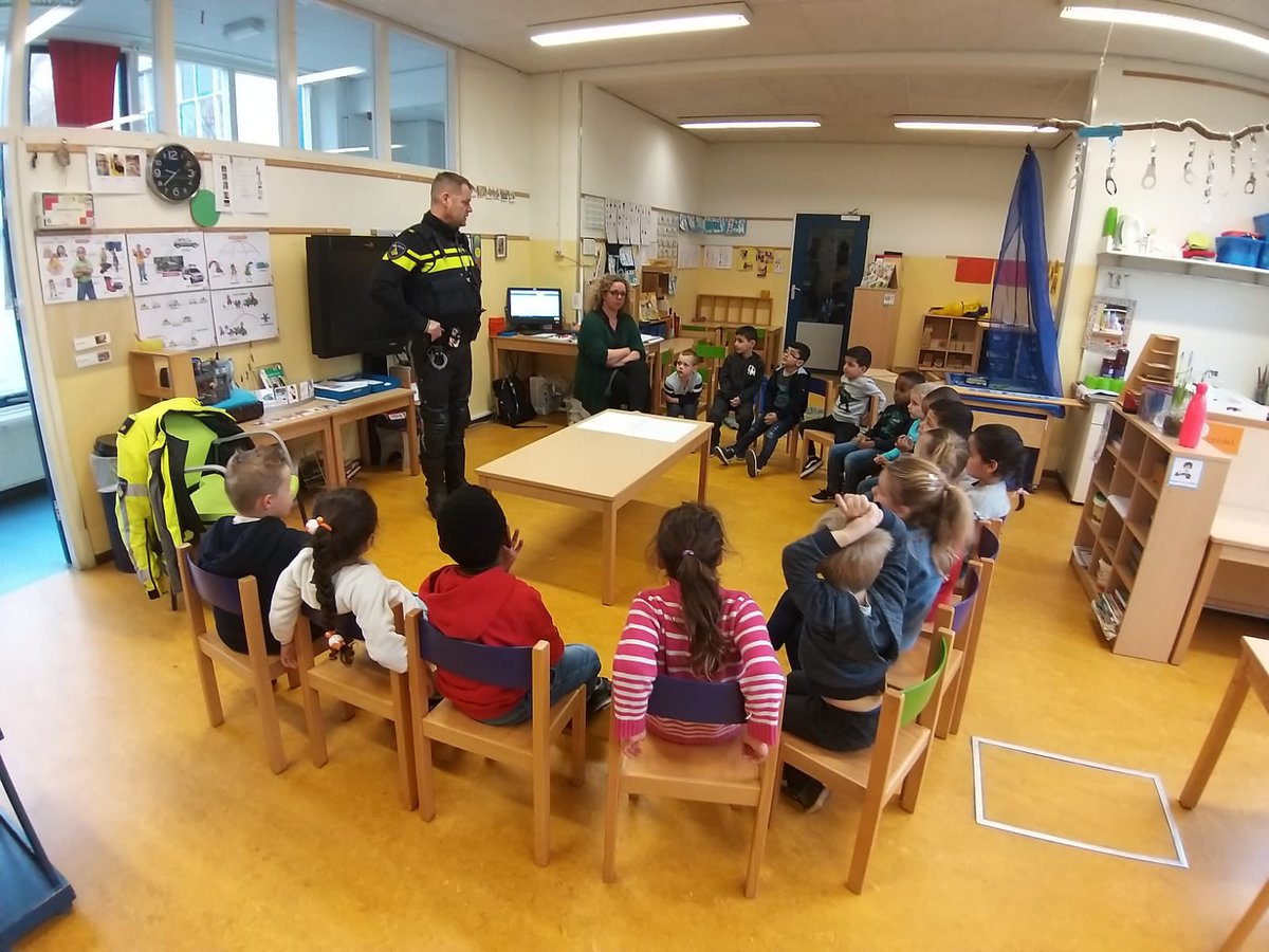 Wat was het super spannend en leuk! Bedankt <a href="/POL_Krommenie/">Ynnor Namgreb</a> voor de leuke gastles bij ons op school!
