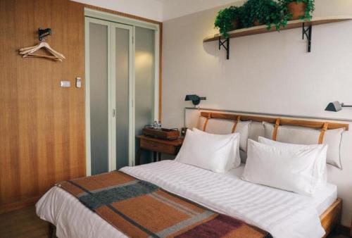 ninakpw's tweet photo. A THREAD!

Rekomendasi hotel lucuk dan diskonan di Bandung.
Start from Rp 175.000
RT biar pada tau
Like buat kamu simpen https://t.co/kKN4dXAoLL