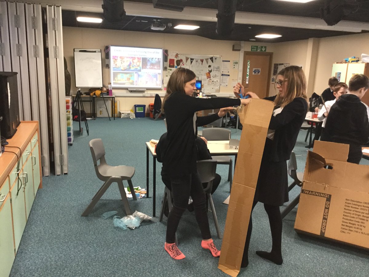 BanffAcademyBXA's tweet photo. In the drama department this term, S2 pupils been have been learning about the different production jobs available in theatre. We have looked at the role of a set designer, and pupils were then set the challenge of creating their own mini set designs  #BuildingSkills https://t.co/3trZJuihxY