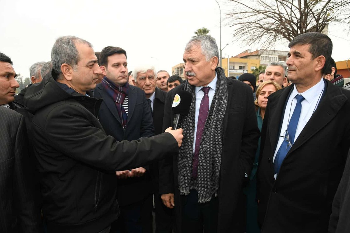 Hemşehrilerimizle buluşmalarımız devam ediyor. Asfalt çalışması tamamlanan ve hizmete açılan Ege Bağatur Bulvarı'nı inceledik, hemşehrilerimizin sorunlarını ve taleplerini dinledik.