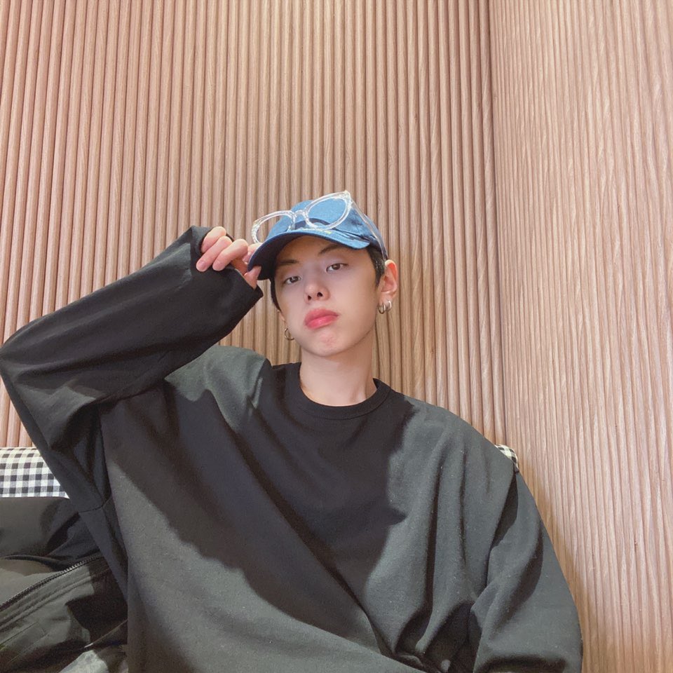 [POST] ✧*.◟HAPPY BIRTHDAY TO DAEHYEON◞.*✧ 

naver.me/Gs3YFY1K

#장대현 #JANGDAEHYEON #OUIentertainment