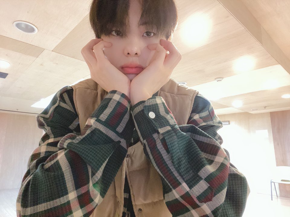 장대현(JANGDAEHYEON) tweet media