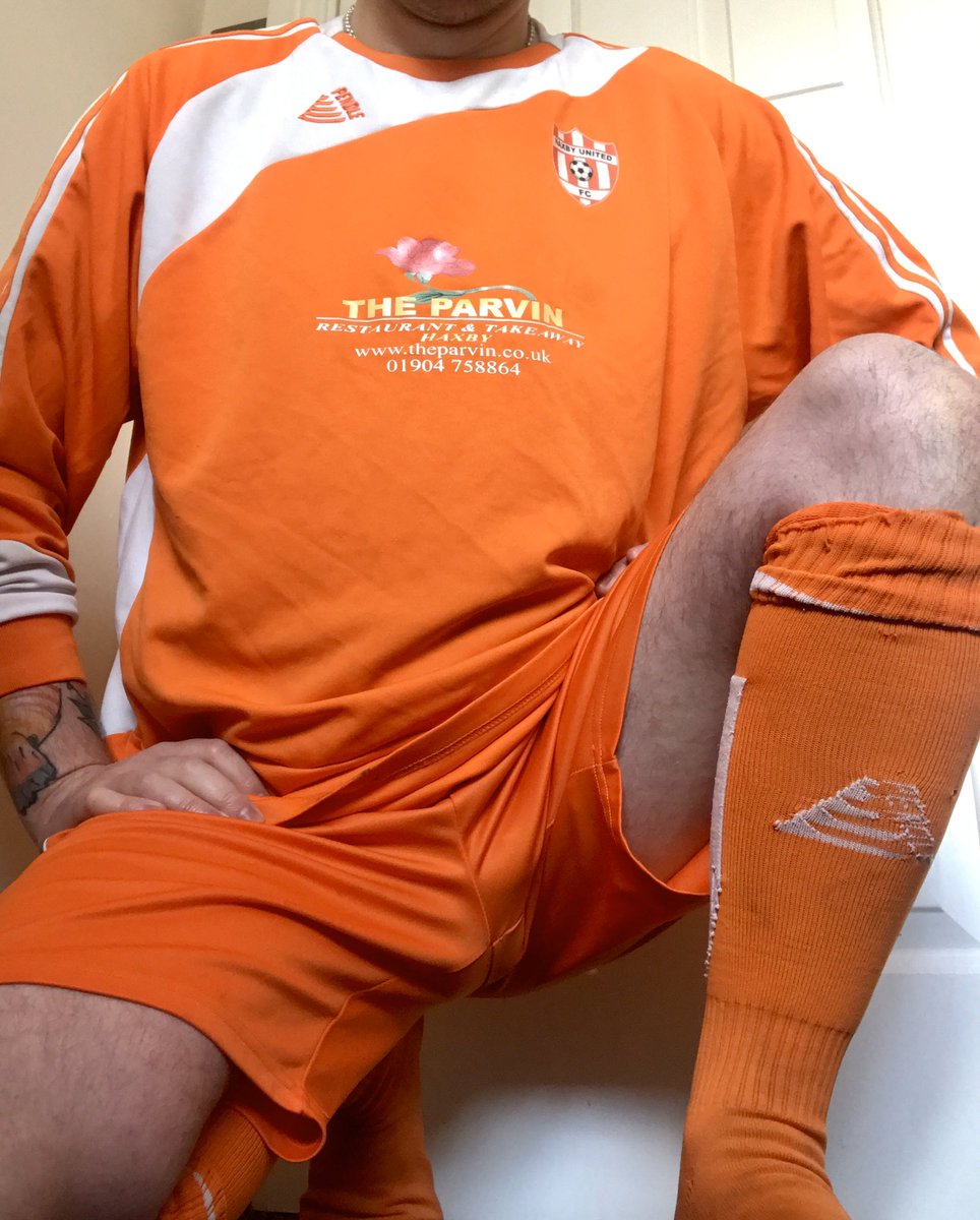 Jamie999x's tweet photo. Second of the used kit haul!! Orange shows the filth great!!!
#gaykit #gayfootballkit #gaysoccer #gayshorts #gaysock https://t.co/iLNVPgsiLD