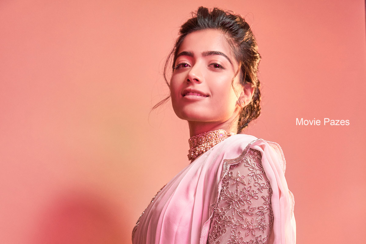 moviepazes's tweet image. #RashmikaMandanna Photoshoot Stills In Pink Saree
#MoviePazes #Tollywood #SouthIndian #SouthernMovies