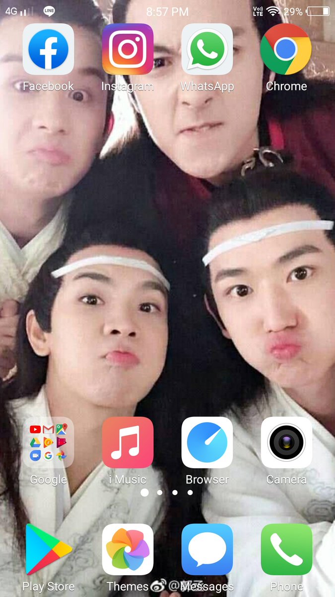 soulless_spirit's tweet photo. Being killed by their adorableness?? Yes please why not 😌👌
#MSZS #JuniorsQuartet #LanSizhui #LanJingyi #JinJinling #OuyangZizhen https://t.co/yRQMB6drfb