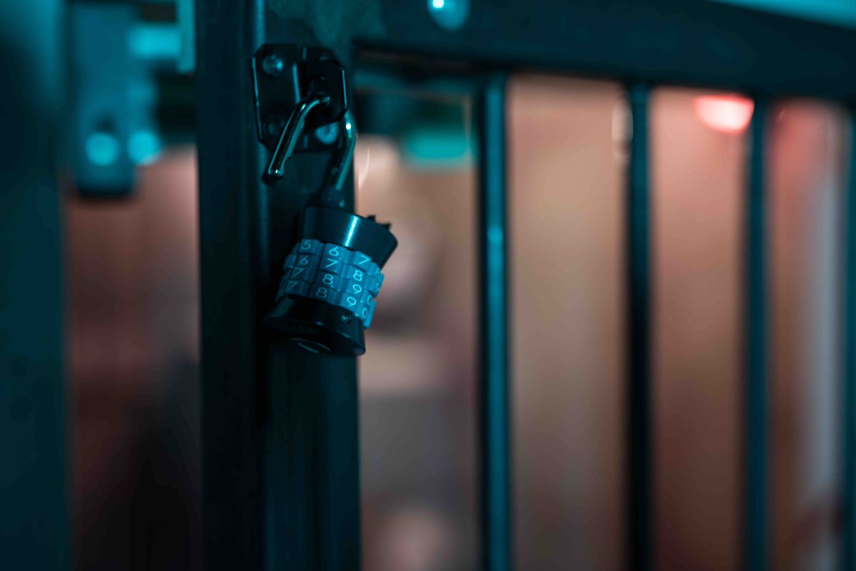 A simple 4 digit lock can be set on exactly 10,000 different combinations, but only 1 can open it. Trust us, it's way easier and faster to solve the puzzle than try all the possible codes! #escaperoom #Coventry2021 #padlock #lock #key #game #clues #cityofculture