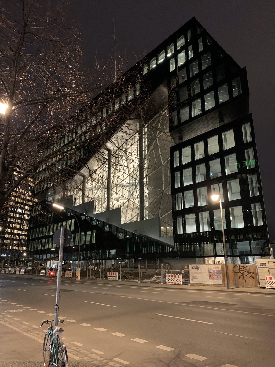 david_garrett's tweet photo. What I love about Berlin is the mixture between history and future. 😊 #davidgarrett #berlin https://t.co/LoeeLvhr3i