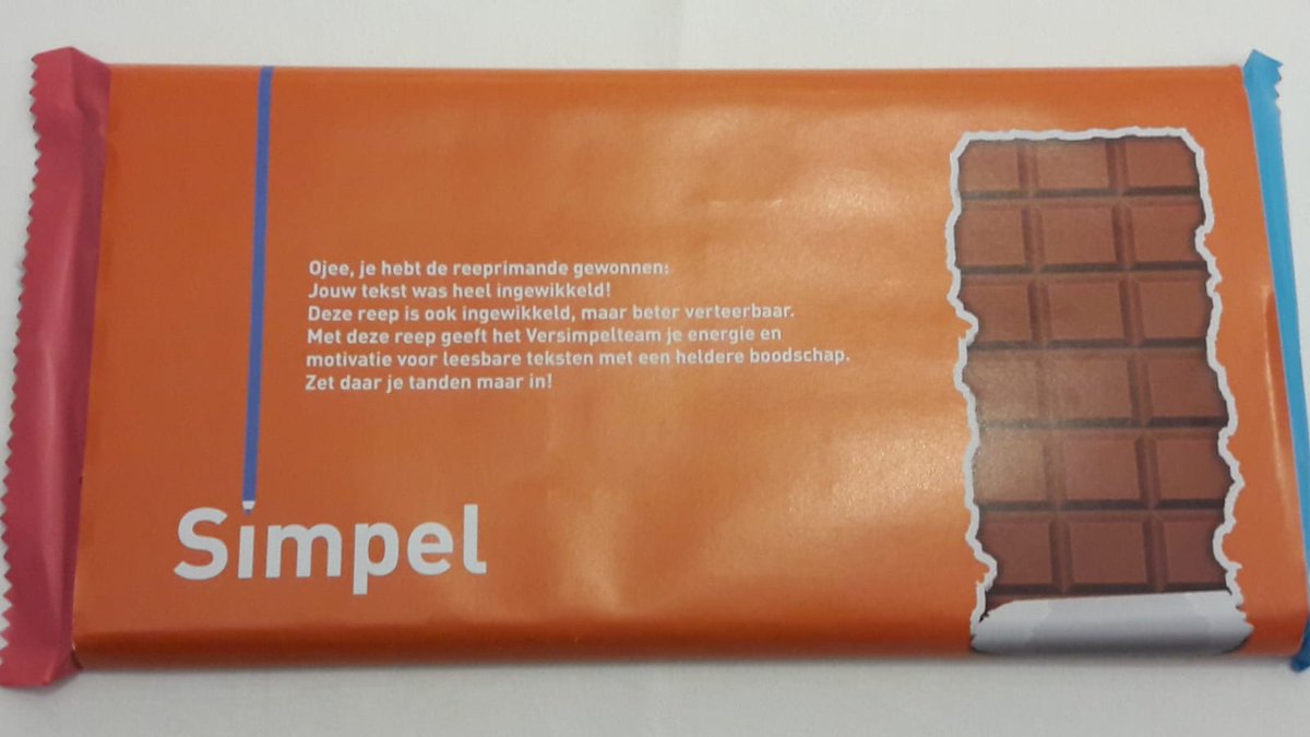 Op pad met de de #DirectDuidelijk Brigade. 
<a href="/Gemeente_Zwolle/">Gemeente Zwolle</a>
 houdt het graag #simpel. Op een onduidelijke nota of brief volgt een reepprimande.