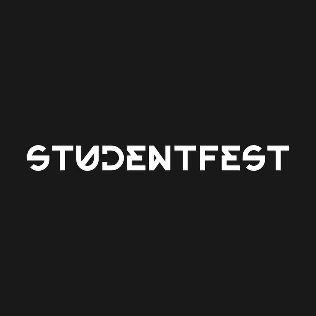 StudentFestTM's tweet image. #FotografieDeProfilNouă