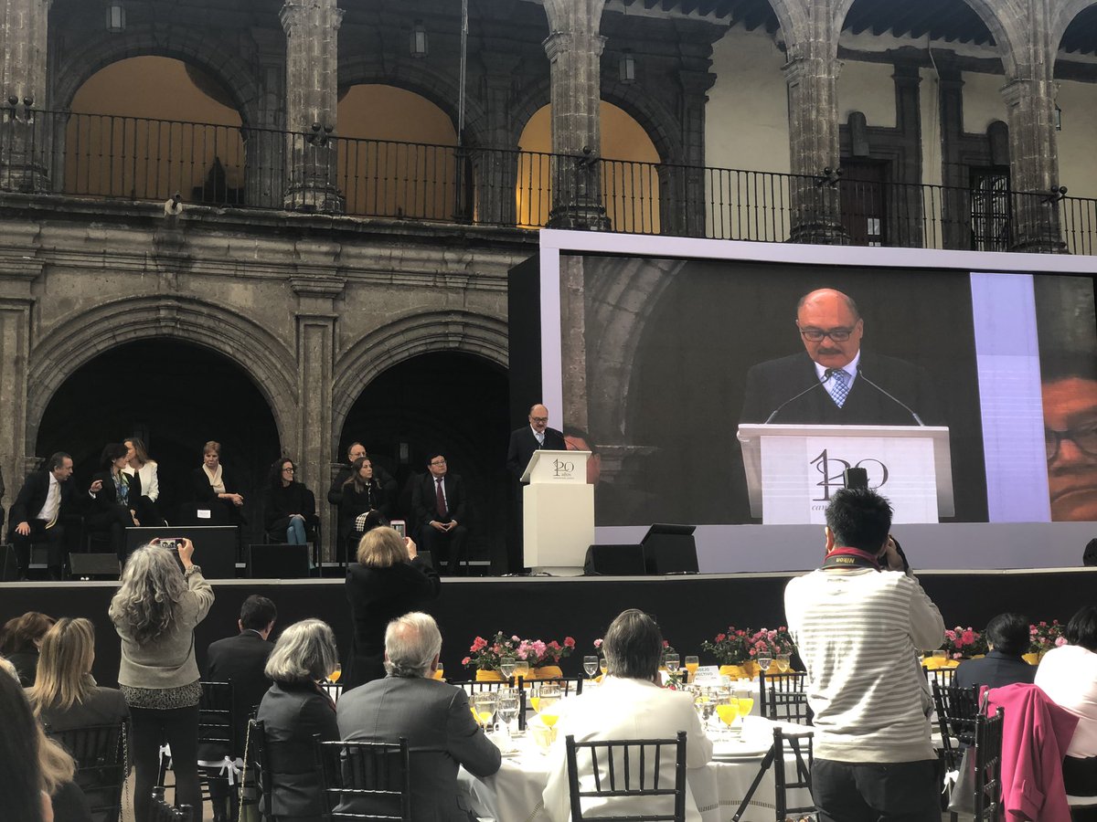 En el marco del informe de actividades de @JAP_DF Fundación Merced A.C. felicita @CarlosMadrid_V por su gran trayectoria y compromiso con la sociedad civil. 
#FMAC2020 #México