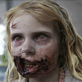 DarrenHamill16's tweet photo. @TWD_FanTW Not really scary,definitely one of the most memorable,and a personal favourite 🤗 @TheAddyMiller #addymiller #bunnyslippergirl #daysgonebye #s1 🧸🐰 #twdfamily https://t.co/E5MXoCM3MV