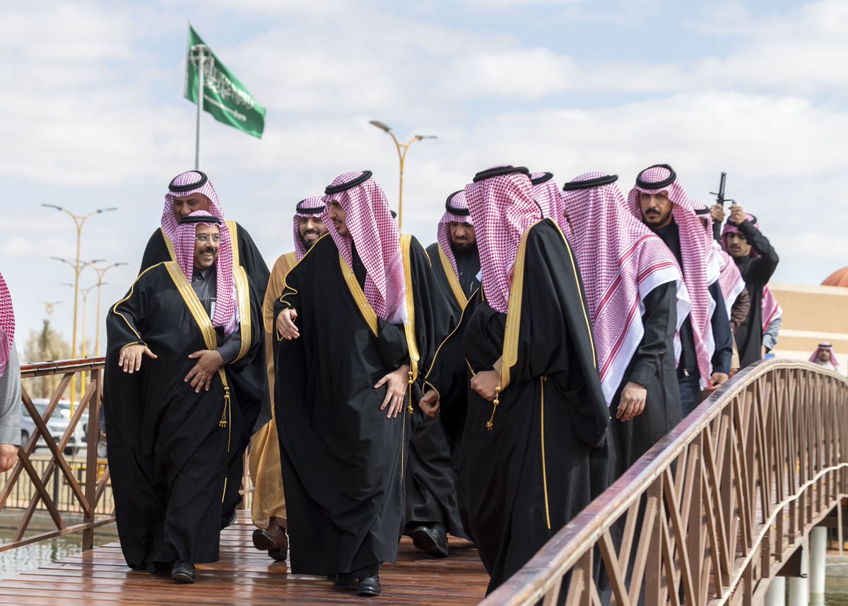 AljoufSA's tweet photo. #إمارة_الجوف 
سمو أمير منطقة #الجوف يفتتح المركز الحضاري في مركز الأضارع .
https://t.co/BRefZi4p67 https://t.co/08MAuD3lY5