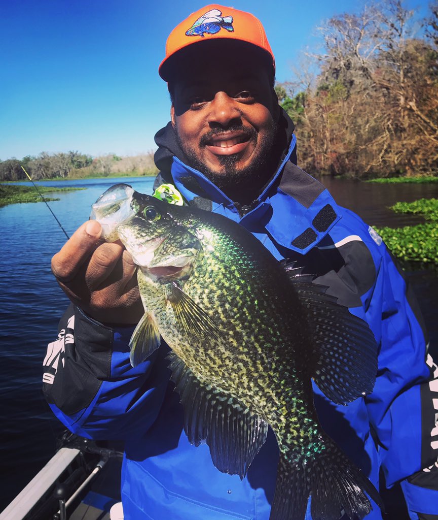 Tackle Tip Tuesday: When fishing clear water I love to use a 100% Fluorocarbon Leader or sometimes depending on how deep I’m fishing and how big the Crappie are in that body of water, I’ll fish Fluoro Only.
#crappie #crappiefishing #fishing #tackle #blackcrappie #roperoutdoors
