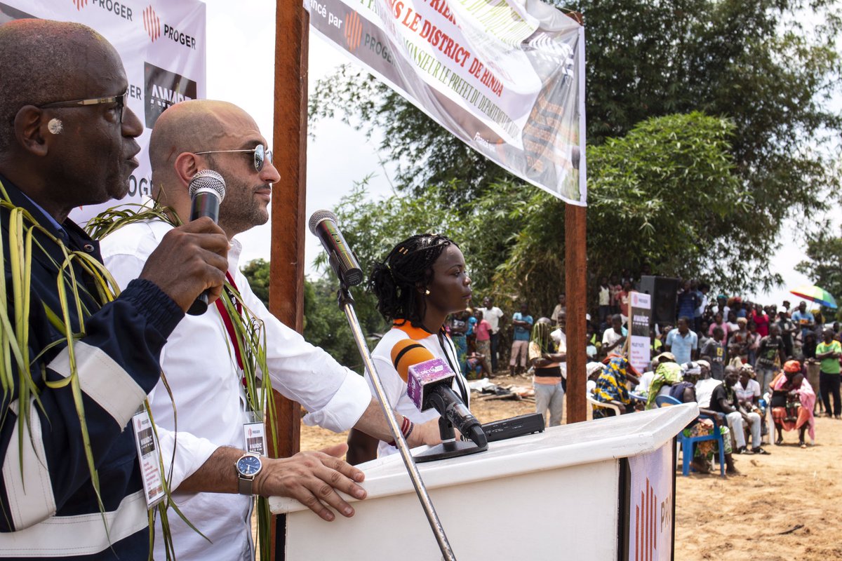 ProgettoAware's tweet photo. Con l’inizio dei #lavori per l’attivazione del #pozzo a #Pondila, #villaggio nella #Repubblica del #Congo, il #progetto #Aware vede finalmente la luce. @Proger_it https://t.co/wMhYEPLqcP