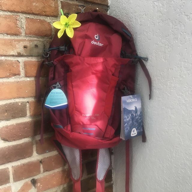 BasecampLaramie's tweet photo. Wanna win a cool backpack and beat the winter blues 🥶 ? Head on over to @hikelikeawoman and play BINGO with us! You don’t even have to hike like a woman to be a winner 🙃 #hikelikeawoman #laramie #laradise #wyoming #hlawbingo https://t.co/l7gUCVHOiO https://t.co/MrzVfUxpwY