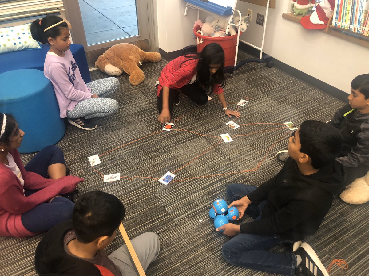 mhearns_class's tweet image. Food webs and coding #learningisfun @JEFlemmer @mcleodl  #fisdelemsci @RiddleElem