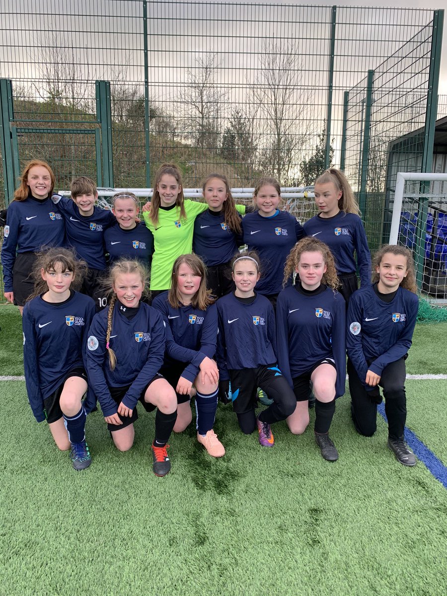 addgorffYGC (@addgorffygc) on Twitter photo Llongyfarchiadau mawr i dîm pêl-droed merched bl7+8 am guro Ysgol David Hughes, 3-1 ⚽️ ⭐️ Ymlaen i’r 4 tîm olaf dros Gymru 🙌🏼 <a href="/YsgolGlanClwyd/">Ysgol Glan Clwyd</a> <a href="/WelshSchoolsFA/">Welsh Schools' F.A.</a> Llongyfarchiadau mawr i dîm pêl-droed merched bl7+8 am guro Ysgol David Hughes, 3-1 ⚽️ ⭐️ Ymlaen i’r 4 tîm olaf dros Gymru 🙌🏼 <a href="/YsgolGlanClwyd/">Ysgol Glan Clwyd</a> <a href="/WelshSchoolsFA/">Welsh Schools' F.A.</a>