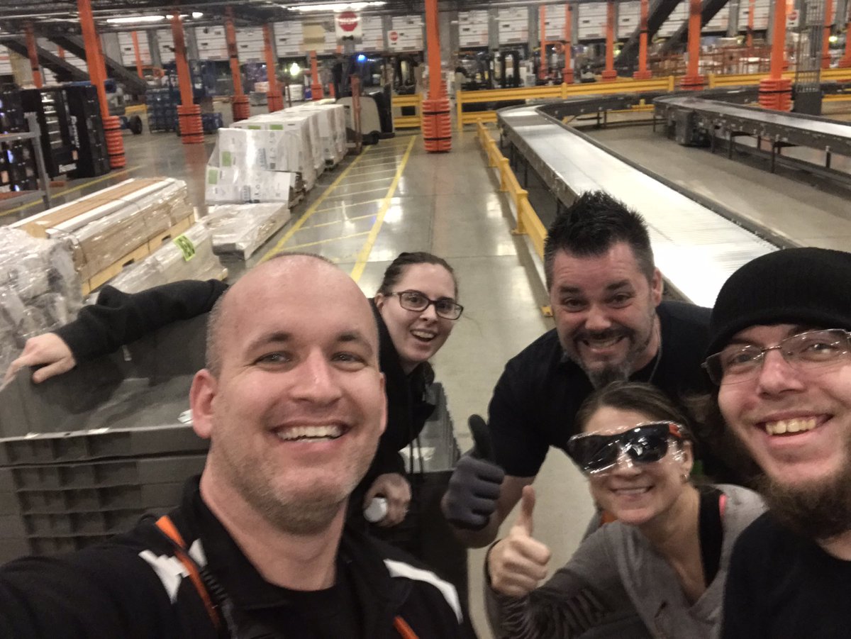 I’m so grateful to work with these amazing associates at 5120! <a href="/rdc5120/">RDC5120 Van Buren,OH</a> <a href="/THDChrisOrsini/">Chris Orsini</a> <a href="/PonnThd/">SPonnTHD</a>
