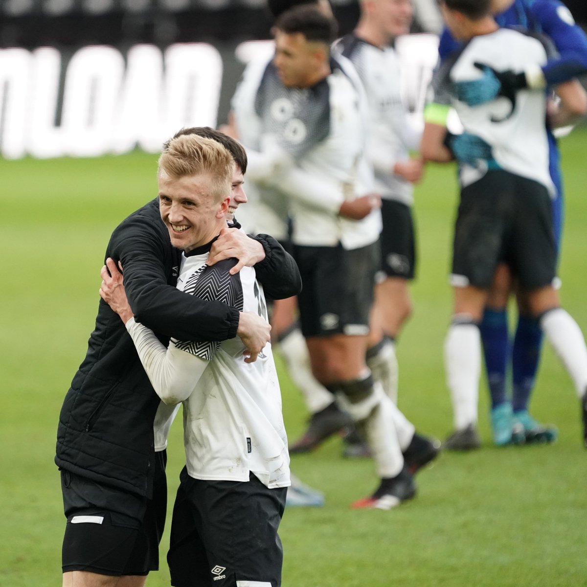 DCFCAcademy's tweet image. THIS TEAM!🖤

#DCFCU19s