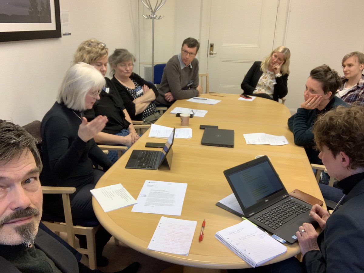 Hur når vi förmågan att berätta om #biologiskmångfald som en väg till lycka, framgång och en bra framtid? Inte bara om ”kniven mot strupen”?

<a href="/THRydevik/">Tuija Hilding-Rydevik</a> sammanfattar ett intensivt grupparbete om #biodiversitet och marknadslösningar

#FolkochNatur #storytelling #varumärke #CBD