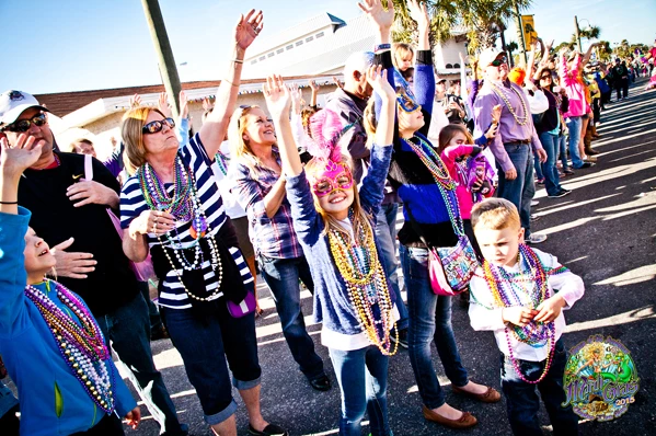 BayEDA's tweet photo. Who's ready for the festivities this weekend in Historic St. Andrews?!
With tens of thousands of beads and doubloons being tossed to a crowd of over 50,000 people, Panama City, FL is this place to be for Mardi Gras!
#explorepc #baycountyfl #bayeda #MardiGras #panamacityfl https://t.co/96skx84BIF