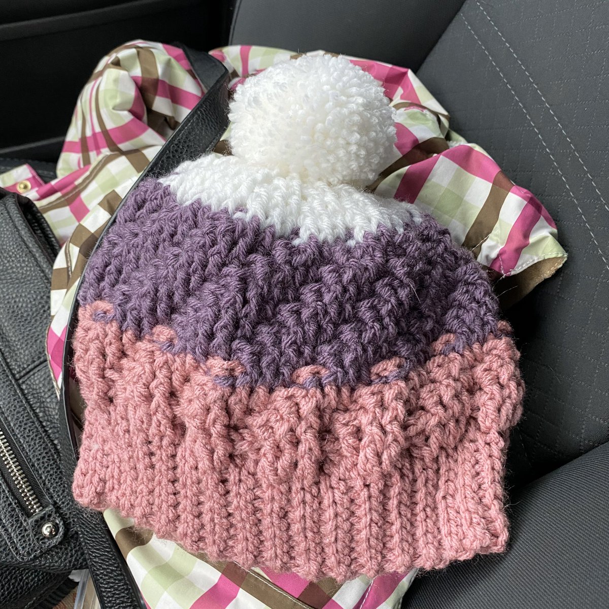 Genny (@gkerr0211) on Twitter photo Some recent projects! #crochet #crochethats #handmade #Kerrafty #creativeKerr Some recent projects! #crochet #crochethats #handmade #Kerrafty #creativeKerr