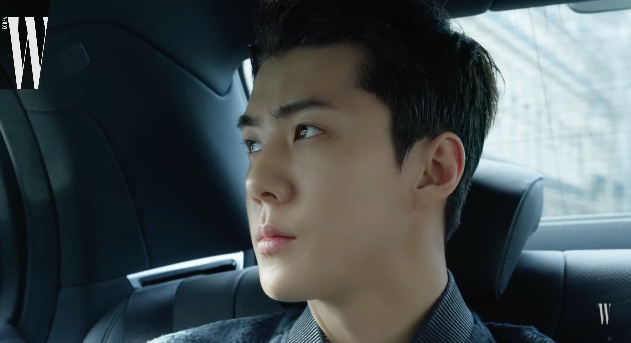 WORLDMUSICAWARD's tweet photo. #EXO's #Sehun stuns in behind the scenes fashion film for #WKorea shot in Paris during Fashion week!👨‍🎤✈️🇫🇷🗼✨🌟🔥👑 @weareoneEXO 
https://t.co/bZREckDR4Z https://t.co/44SURxTKaa