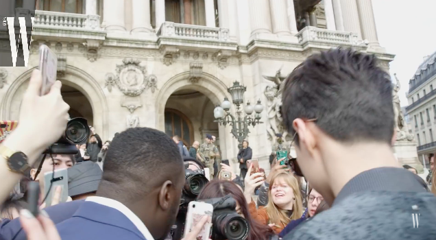 WORLDMUSICAWARD's tweet photo. #EXO's #Sehun stuns in behind the scenes fashion film for #WKorea shot in Paris during Fashion week!👨‍🎤✈️🇫🇷🗼✨🌟🔥👑 @weareoneEXO 
https://t.co/bZREckDR4Z https://t.co/44SURxTKaa