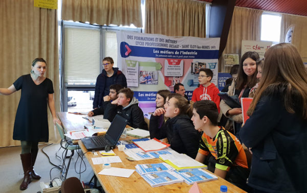 lesira_reussite's tweet photo. 📅#Forum des #métiers, des #formations et de l’ #orientation de @Chatel_Guyon📅
👉RDV jeudi 13/02 et vendredi 14 février
✅@lesira_reussite sera présent pour vous renseigner sur les solutions #logement/#mobilité🏘️
#industrie #batiment #formtoit #etude #apprentissage #alternance https://t.co/U6dTwiuezk