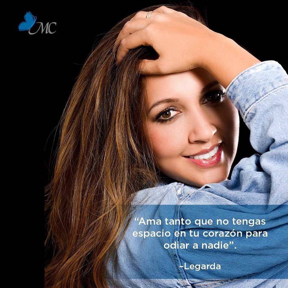 mariacabarcasc's tweet photo. Amémonos entre todos.
¡Feliz semana para ustedes! https://t.co/wsyGmUXRhx