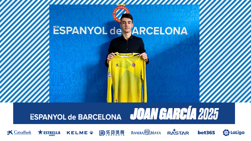 ✍️ @JoanGarciaRCDE amplia el seu contracte! El porter català renova amb el RCD Espanyol de Barcelona fins al 30 de juny del 2025: bit.ly/2w3Q2Y4 Endavant, Joan! ⚪️🔵 #Volem | #EspanyoldeBarcelona | #RCDE | #PlanterRCDE