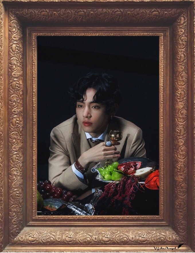 VLikeAngel's tweet photo. 𝑮𝒐𝒅'𝒔 𝒅𝒊𝒏𝒏𝒆𝒓🍷

#뷔 #김태형 #V #태형 #태태 https://t.co/0hBxiMIeBx