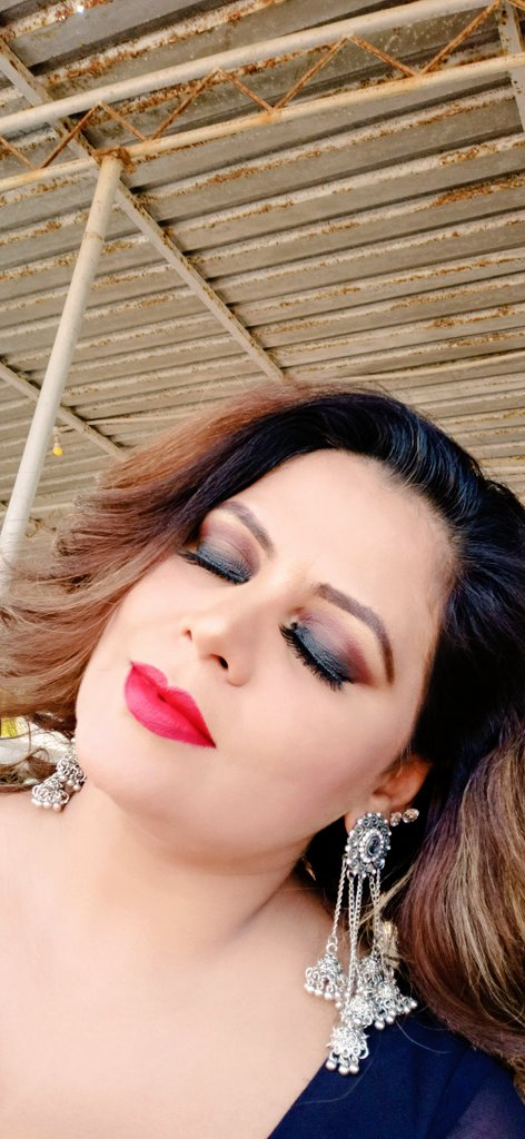 sapnasappuu's tweet image. Good Night
#sapna #sapnasappu #sapnabhabhi #nudeart #nudeyoga #instaart #sapnasappuofficial #fliz #flizmovies #love #photography #mumbai #fashion #bollywood #desi #photooftheday #model #insta #indianfashion #style #saree #followforfollowback #picoftheday #trending #beauty #INSTA