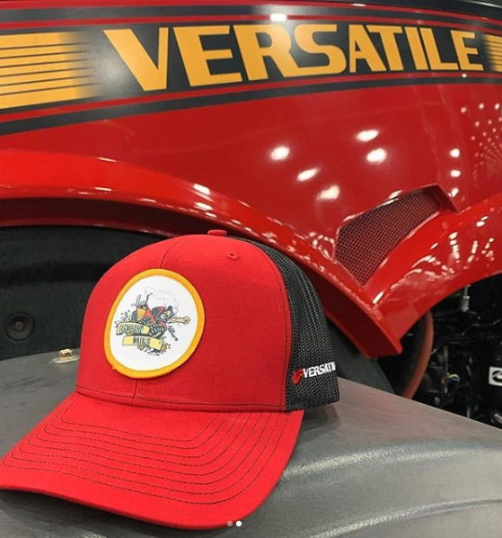 Versatileag1's tweet photo. The 2020 @KYNFMS is almost here! Head over to booth 4096 to get hands on with the equipment and meet @farmhandmike! We'll be giving away 100 hats Wednesday-Friday starting at 9am. Take a picture and use #versatileag for a chance to win swag. See you there! #NFMS20 https://t.co/3EkVS0VSb9