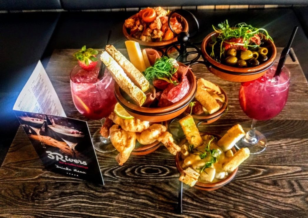 3riversingleby's tweet photo. Tapas Thursday is around the corner! Get yourself booked in for delicious food and drinks 😋 View the menu: https://t.co/S10iVtc9do https://t.co/b62v5W817t