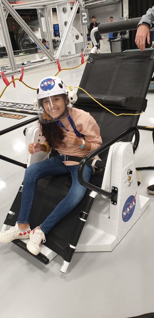 JCD_Science's tweet photo. #JCDNASA spacewalk in microgravity! Stepping up the training today! #JCDspacecamp20 #JCDcommunity https://t.co/woBrdFPjqM