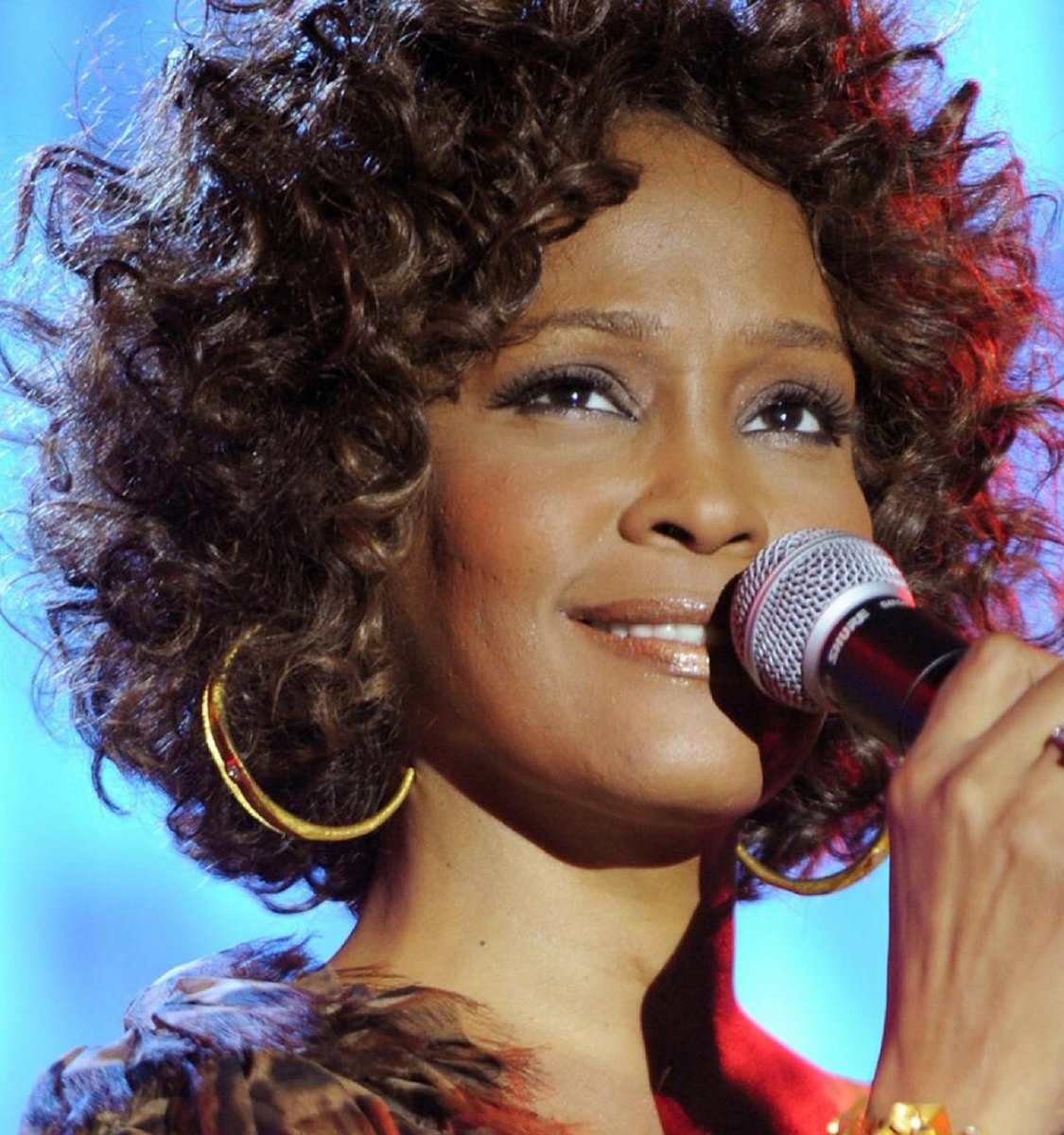 уитни хьюстон фото. уитни элизабет хьюстон. уитни хьюстон. мать уитни хьюстон 2001. уитни хьюстон грэмми.