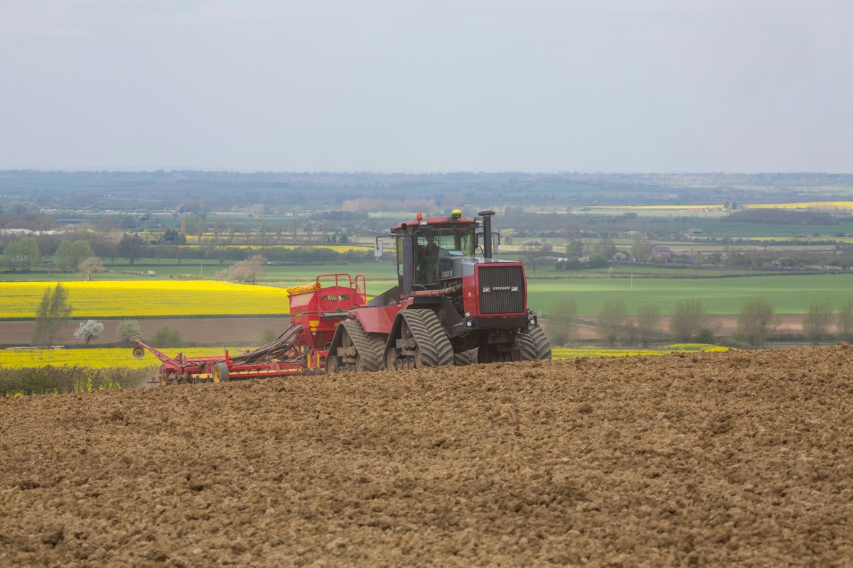 Herts Farmers Machinery Club tweet media