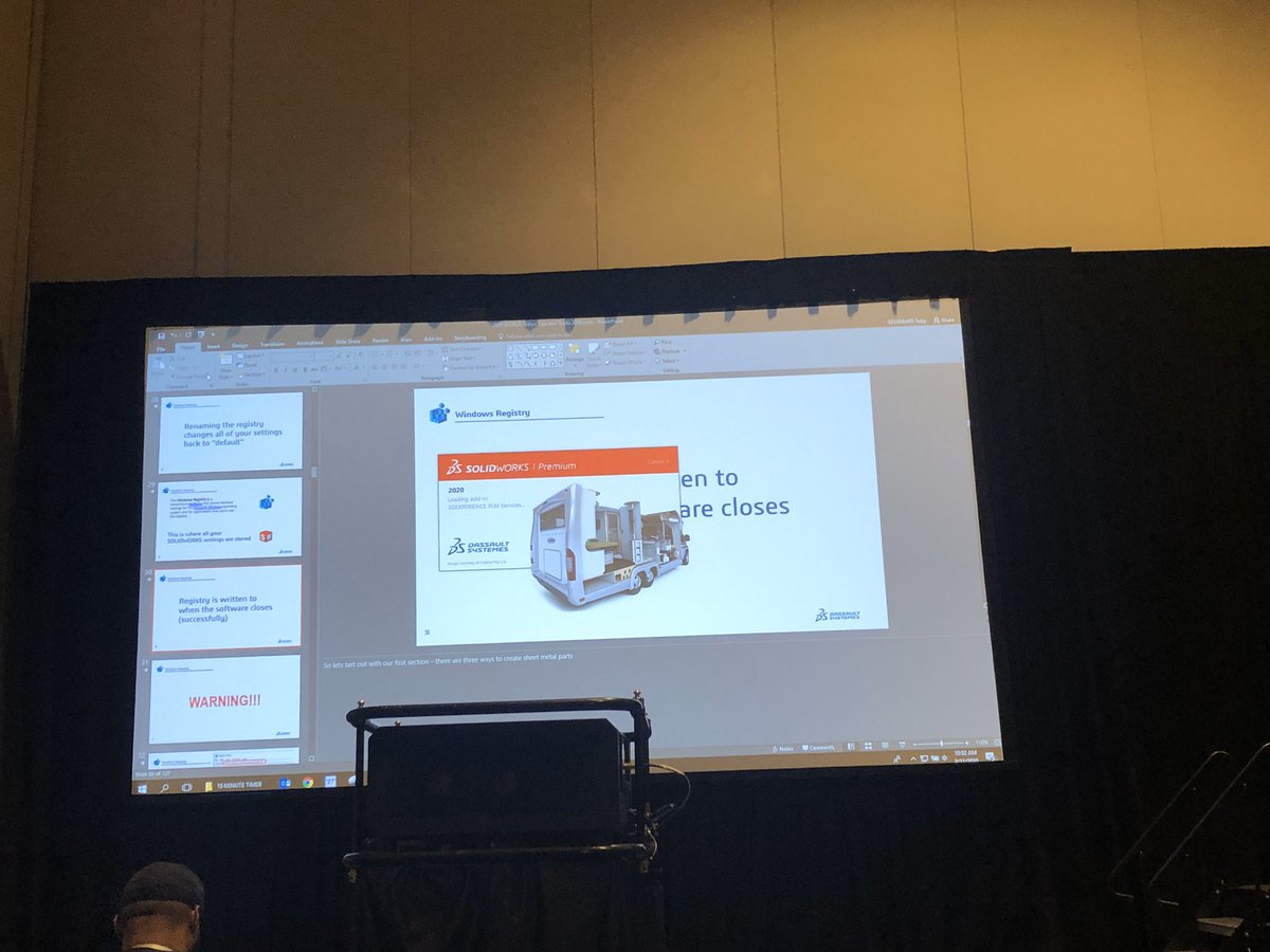 ml13ml's tweet image. Toby’s Tips &amp;amp; Tricks ... Nice splash screen ... 🤔  ... 😁 #SOLIDWORKS #3DXW20