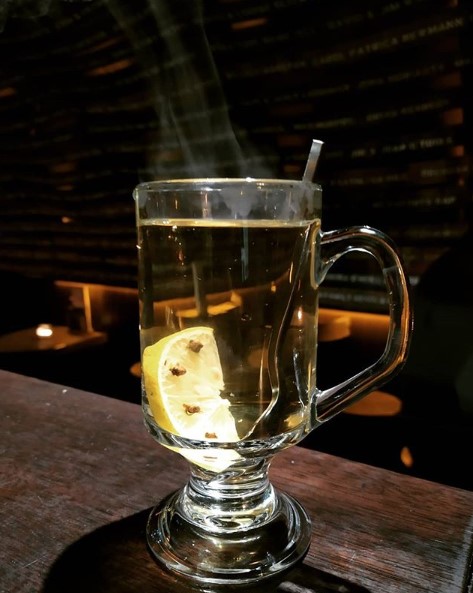 whiskeydingle's tweet photo. Warm up at The Dingle Whiskey Bar today with a hot whiskey!
#hotwhiskey #hottoddy #whiskey #whiskeybar #dinglewhiskeybar #drinkresponsibly https://t.co/ratNR47Uxr