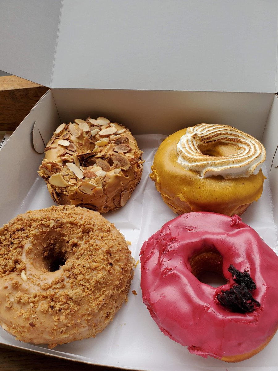 We promise no one will blame you if you want to try one of each! Grab a doughnut, or two, or three from @doughbrooklyn 😋🍩❤️

📸 : Kimberly Y
