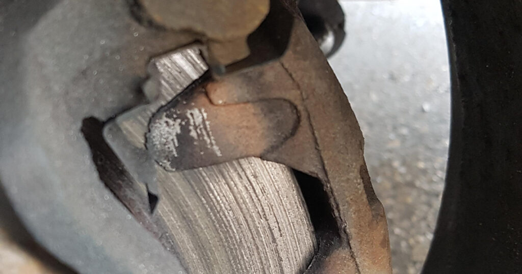 SafeBraking's tweet photo. This driver could be behind you today
https://t.co/GFUymJP0YI https://t.co/gCsAuDISsZ