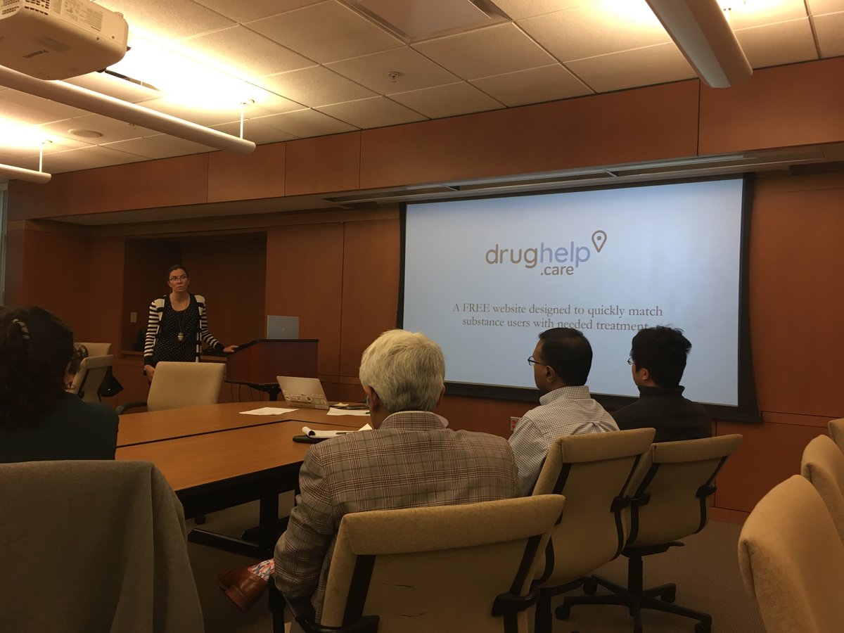 CSULevinForum's tweet photo. @IOTC_Cle Brown Bag lunch program @CSU_Urban learning about how @CSUOHIO faculty and researchers are working to use technology to address community health needs, such as the response to the opioid crisis. https://t.co/vQv9izgkaH