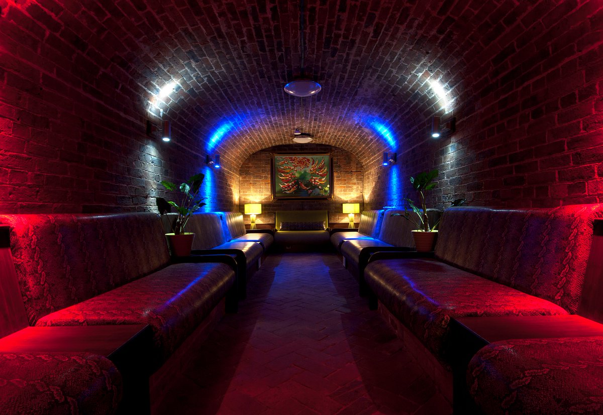 Celebrate in one of the most unique venues in Worcestershire! 🎉

Ideal for birthday parties...

Cellarz

safarivenues.co.uk/cellarz

#WorcestershireHour