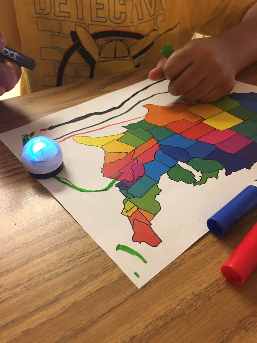 MonicaRoach15's tweet photo. @Ozobot totally saved the day when the laminator completely destroyed the Beebot mat we had planned on using for geography... 15 mins before the lesson! These firsties thought it was the coolest thing ever!  #vbits #VBTitleI #quickthinking @BNESeagles https://t.co/U7AXn56c9G