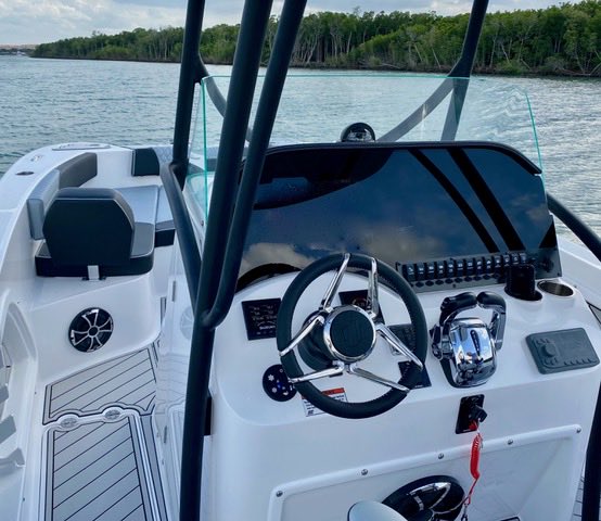 wet_sounds's tweet photo. Headed to @MiamiBoatShow this weekend?
Stop by Water Slip 137 to check out this awesome 25th Anniversary @TwinVeePowerCat with new @wet_sounds!
#WetSounds #HighPerformanceMarineAudio #WetLife #TwinVeePowerCat #PerformanceDrivenSound #WetSoundsMarineAudio #Miami #BoatShow https://t.co/1D63vu9wYL
