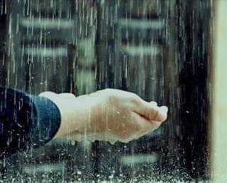 dz_miringi's tweet photo. اللهم صيبا نافعا ودعاء مستجاب 🌧☔️💦💧🌧🌧
اللهم اغسل بها خطايانا وذنوبنا وطهر بها قلوبنا وٱرحم بها ضعفنا وقوي بها إيماننا وأبداننا وٱجعلها بركة علينا ❤💞💞☁️💞 https://t.co/4dsQB7bnoQ