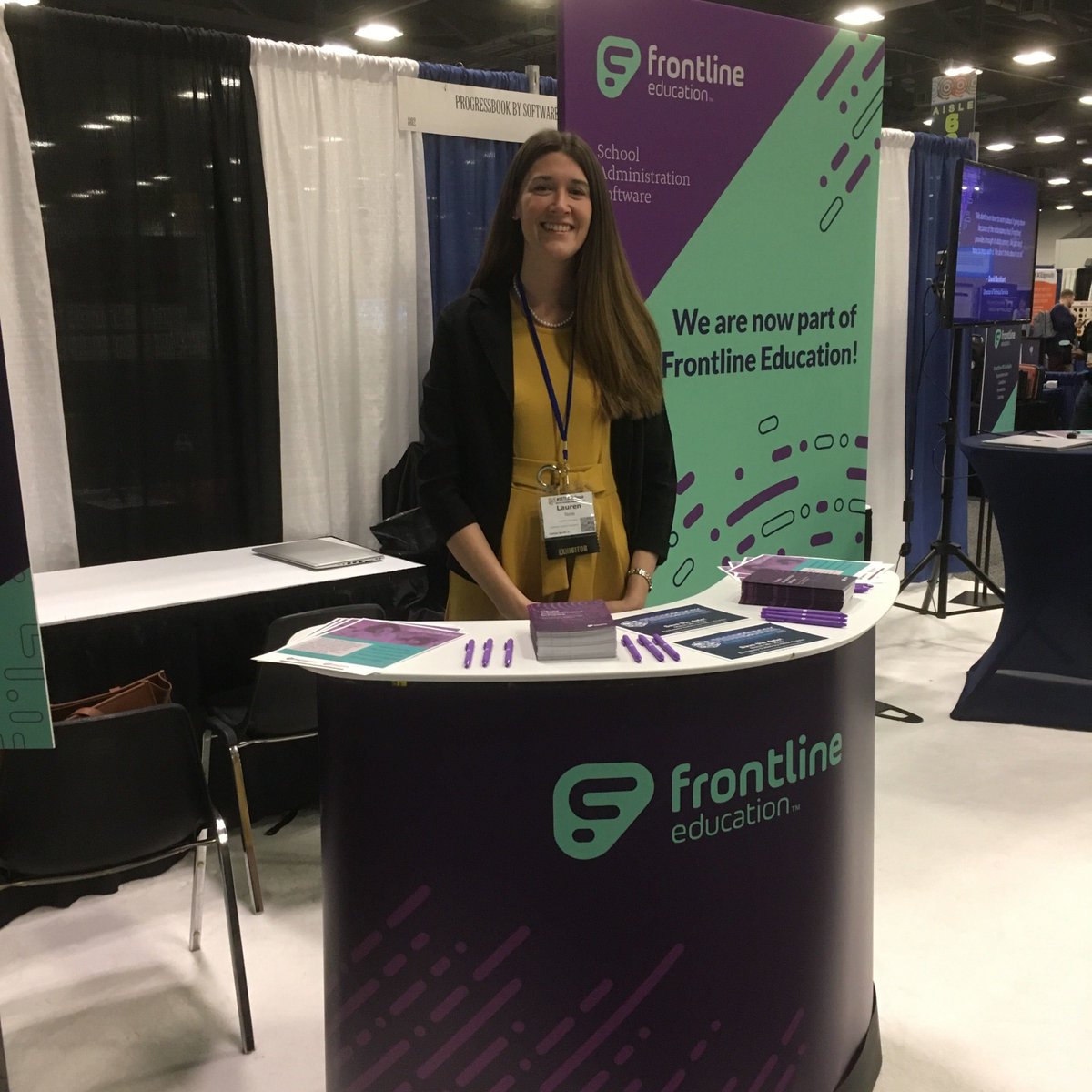 ProgressBook's tweet image. We are ready to answer all of your questions and show you the new ProgressBook features at #OETC20! Stop by booth 802 to chat with us! 
#ProgressBook #edtech #MadeInOhio