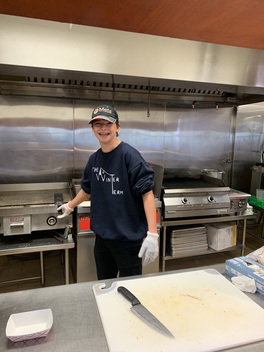 jenhencken's tweet photo. Got some new help in the kitchen today. Thatโs what I call real life, relevant, and fun! #TPSlearns #TPSconnects #TPSlife #learnsharelead https://t.co/rtomsPITCn